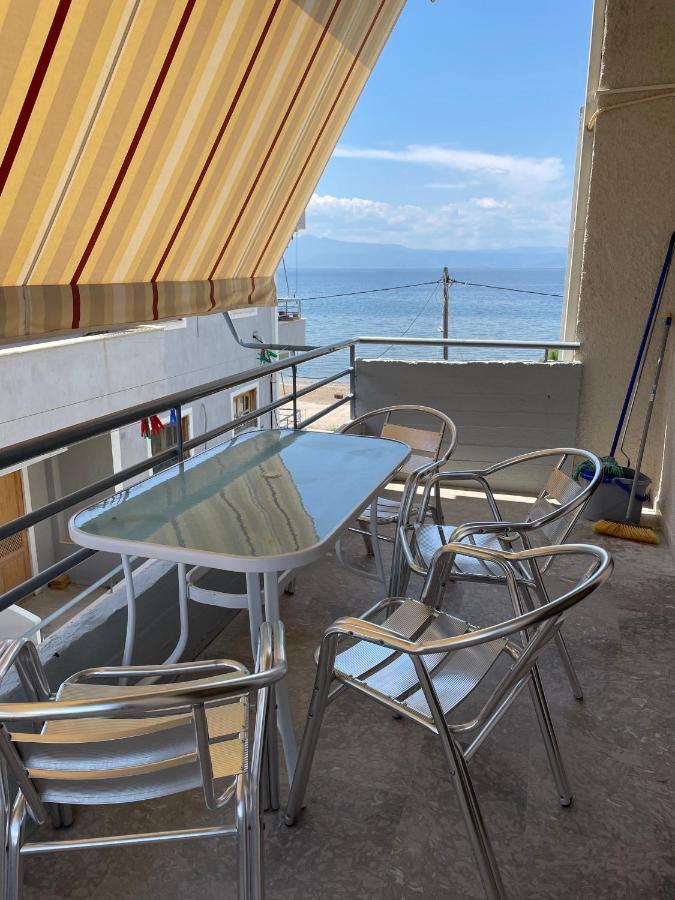 Finikas Apartman Íria Kültér fotó